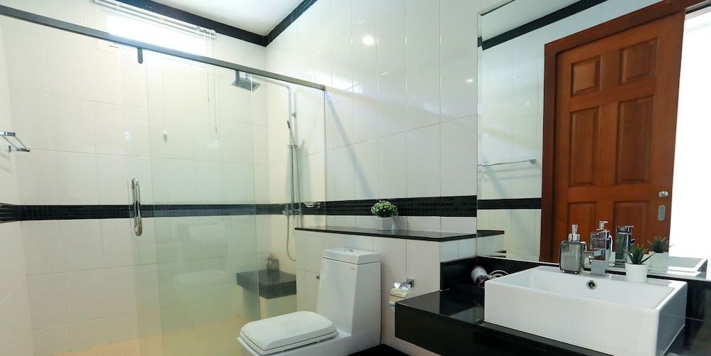 Kamala Condominium by A Prime Property 3 Bedrooms Penthouse with Private Pool 19