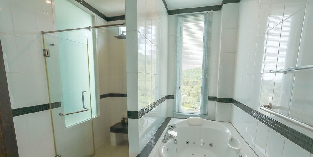 Kamala Condominium by A Prime Property 3 Bedrooms Penthouse with Private Pool 17