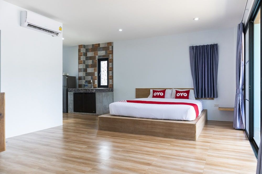 OYO 744 @Home Kamala Hills Deluxe Double Room 9