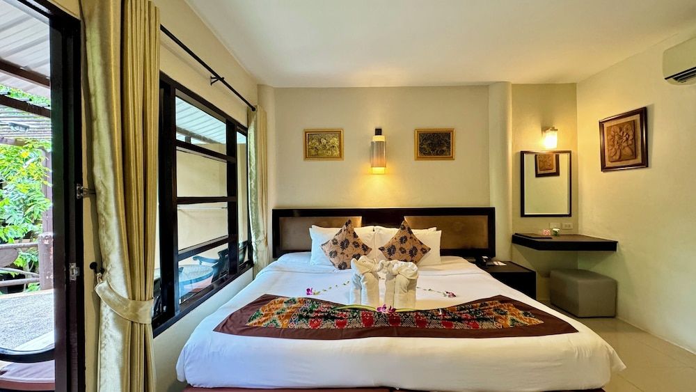 Princess Kamala Beachfront Hotel Superior Double or Twin Room 6