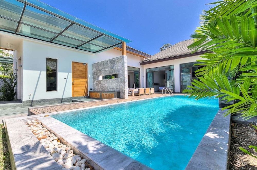 undefined Coco Kamala by Villacarte 9