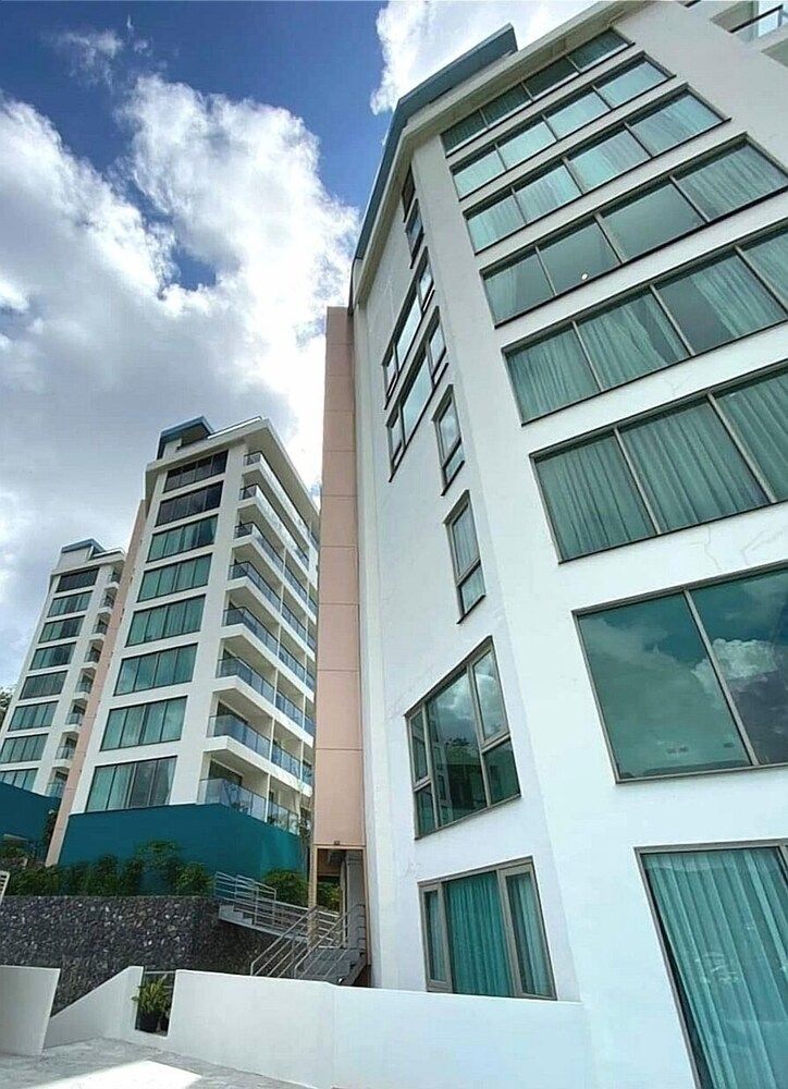 undefined Luxury Sea View 1Bedroom Apartment 2