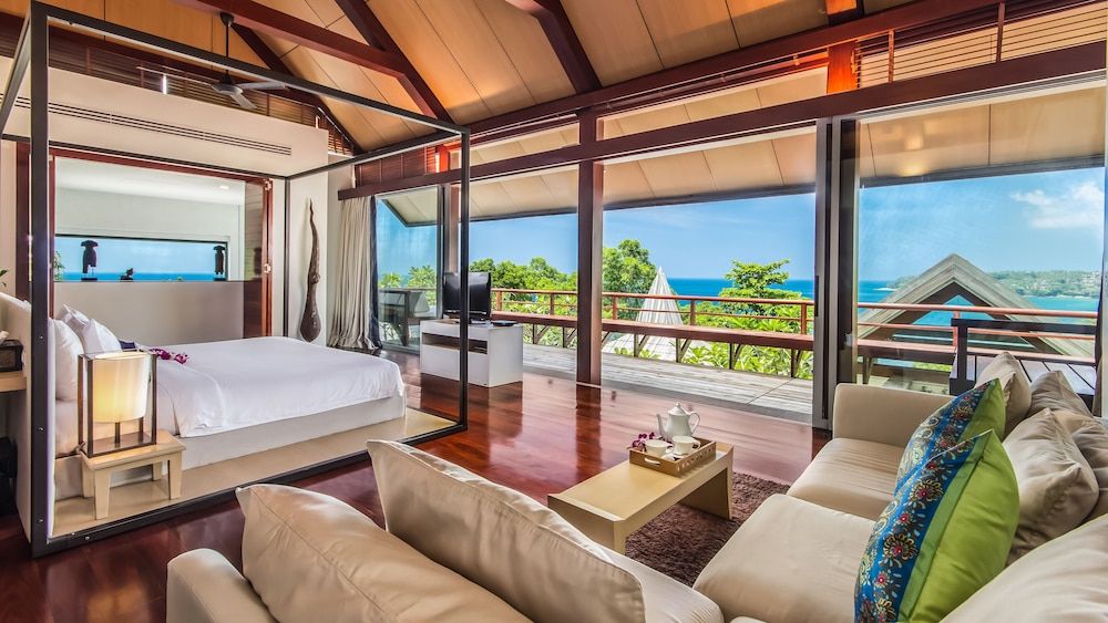 Laemsingh Villa 3a 4 Bedroom in Surin Villa 10