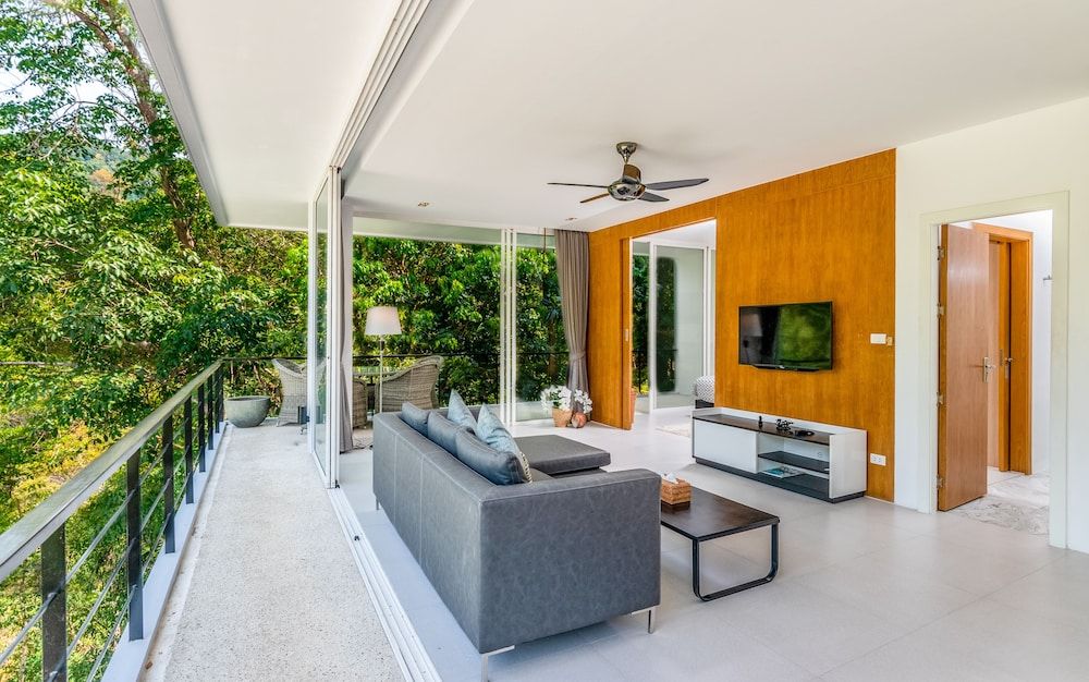 undefined Luxury 2Bedroom Tropical Apartment 7