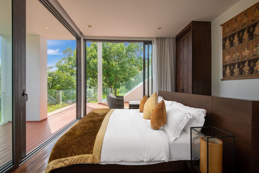 Baan Santisuk 5 Bedroom Villa 2