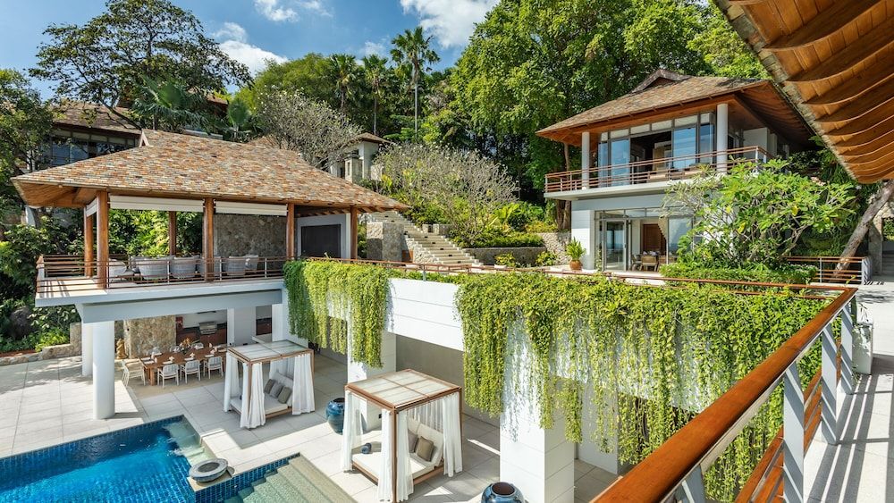 undefined Villa Chelay - Luxury Waterfront Villa 4