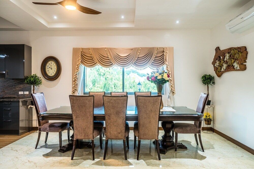 undefined Exclusive Villa Stan with Top Amenities 9