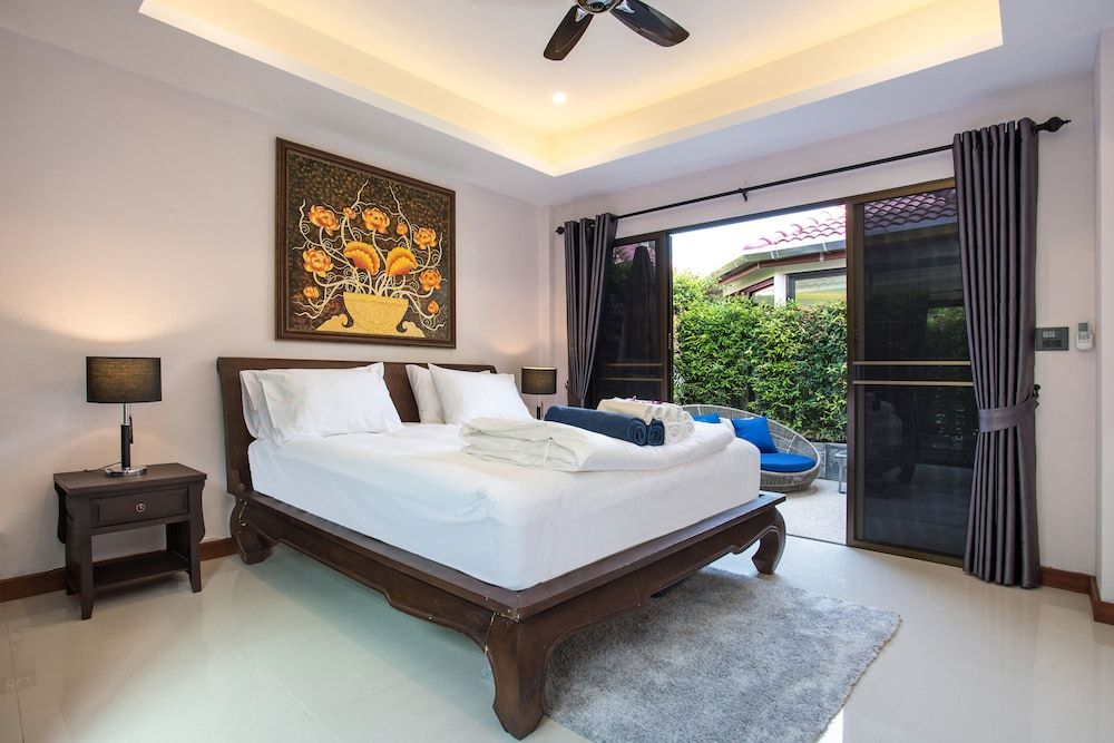 undefined Havana Pool Villa with Gym and Billiard 10