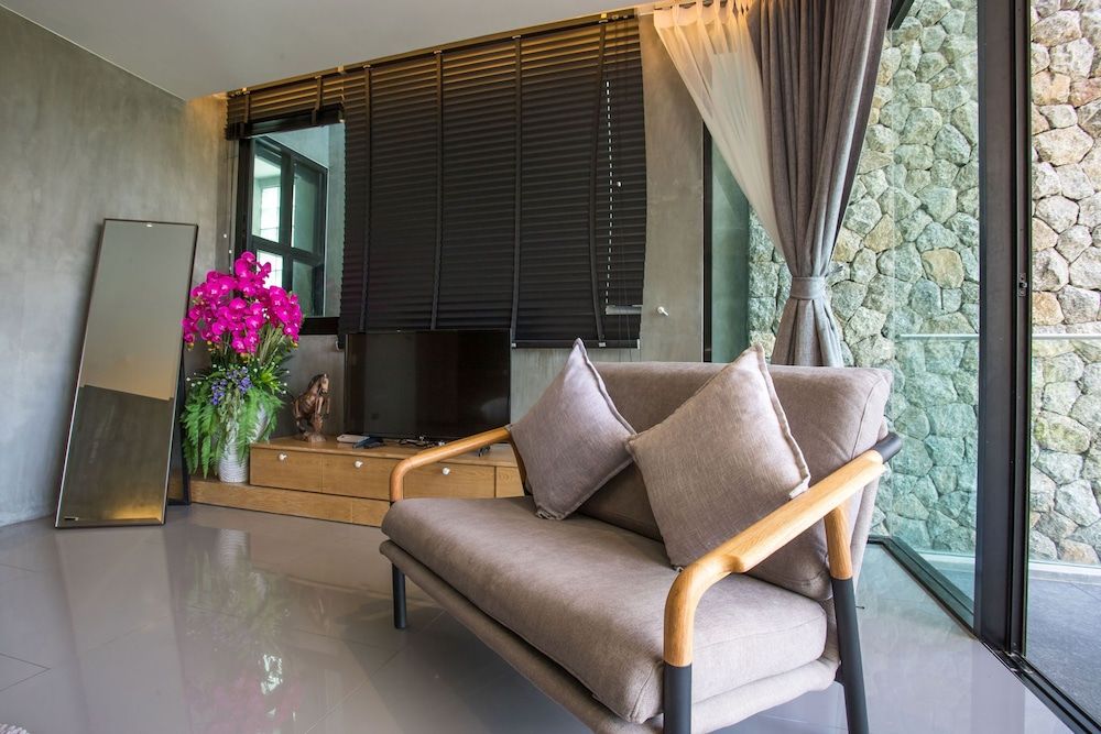 Scenic Green Hill Views 4BR Villa Jeanny Deluxe Villa 20