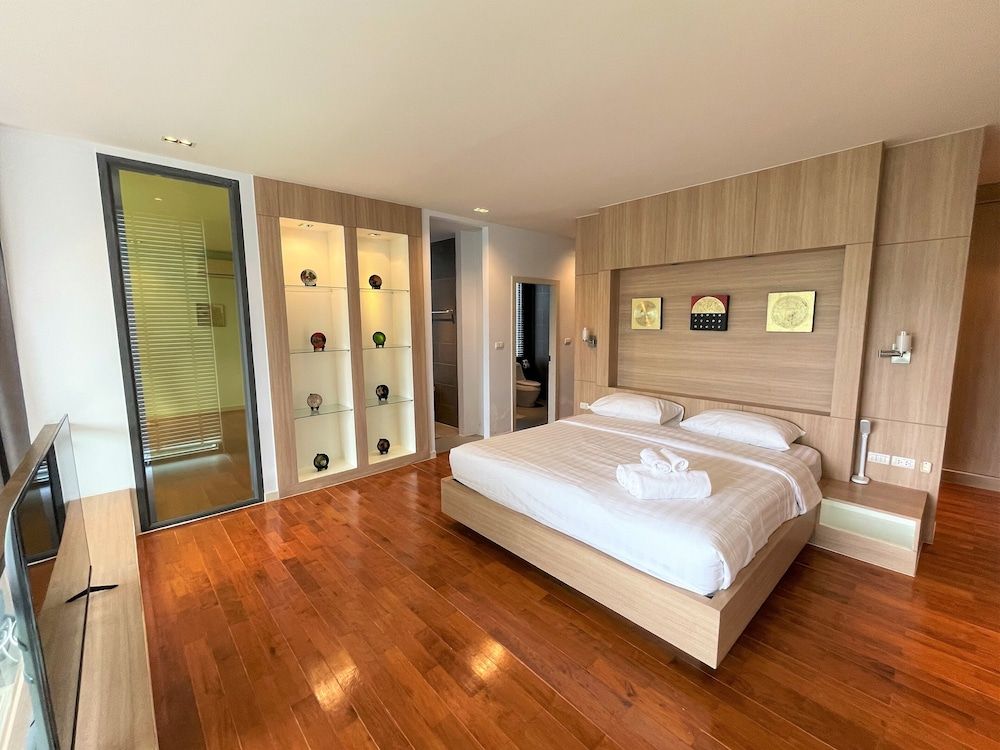 undefined Deluxe apartment at Icon Park Condo 7