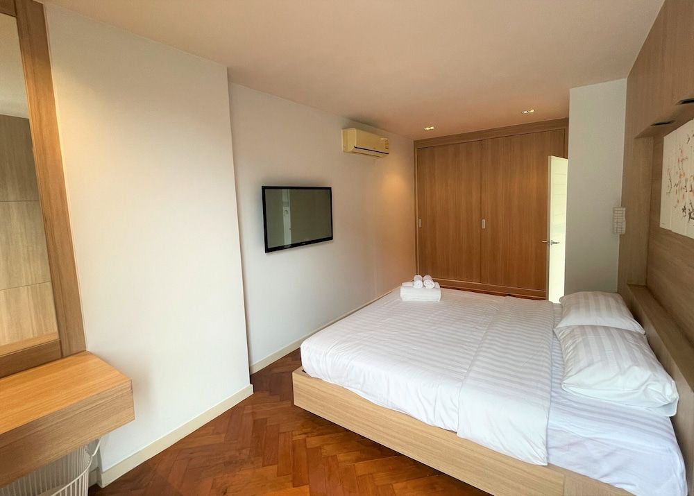 undefined Deluxe apartment at Icon Park Condo 10