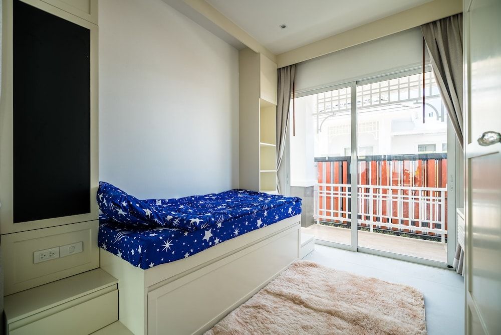 Kamala Garden View villa by Lofty Luxury Villa, 3 Bedrooms, Private Pool 5