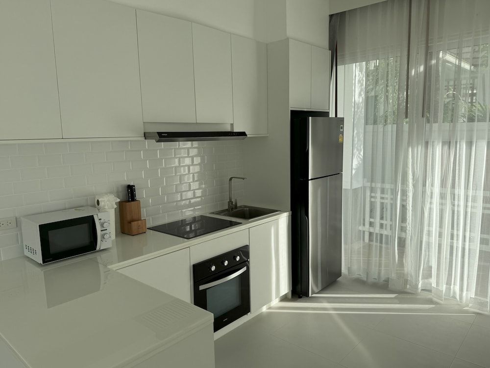 Kamala Garden View villa by Lofty Deluxe Villa, 4 Bedrooms, Private Pool 16