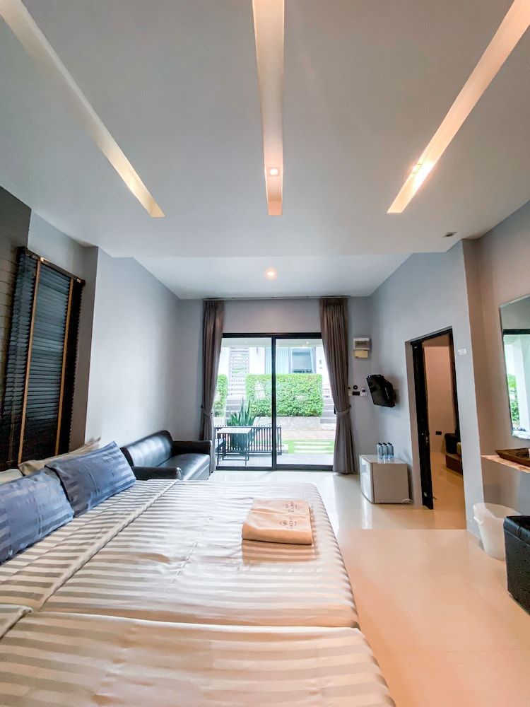 The Seacret Kohlarn Family Room 40