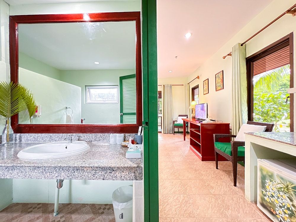 Cruiser Island Resort by Swiss-Belhotel Garden Villa 10