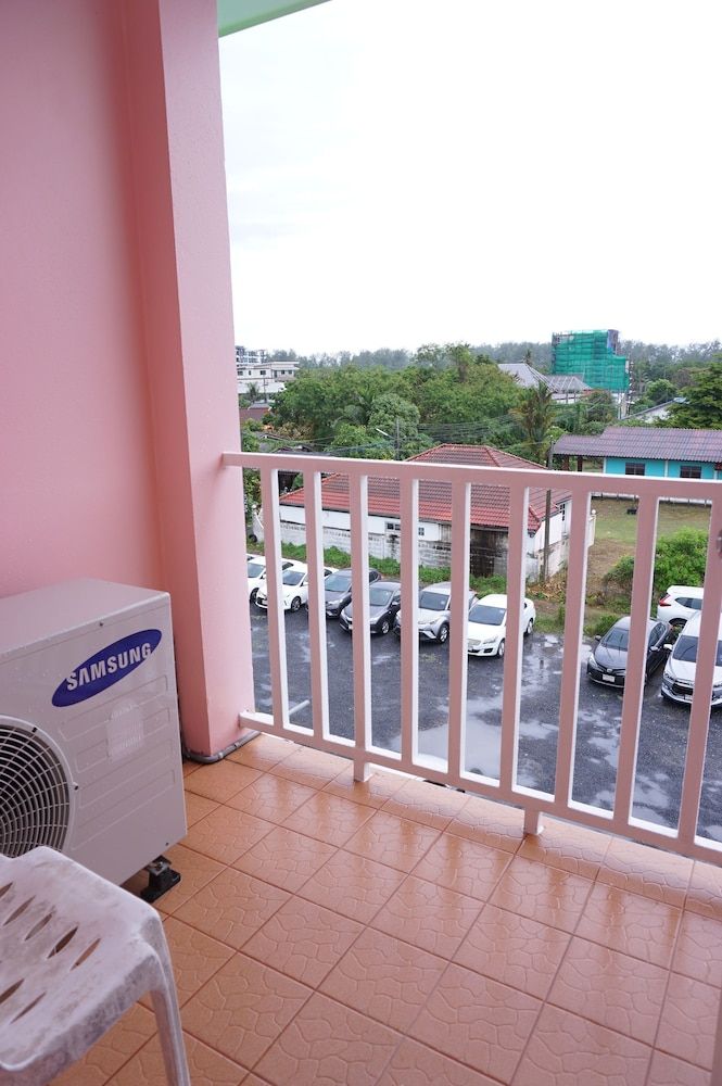 undefined Pranee Mansion Airport 7