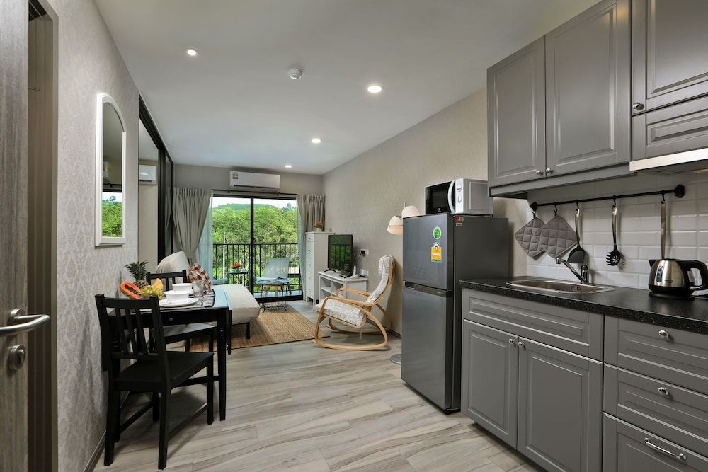 Title Residencies by Phuket Apartments Standard Apartment, 1 Queen Bed with Sofa bed, Non Smoking, Kitchen 9