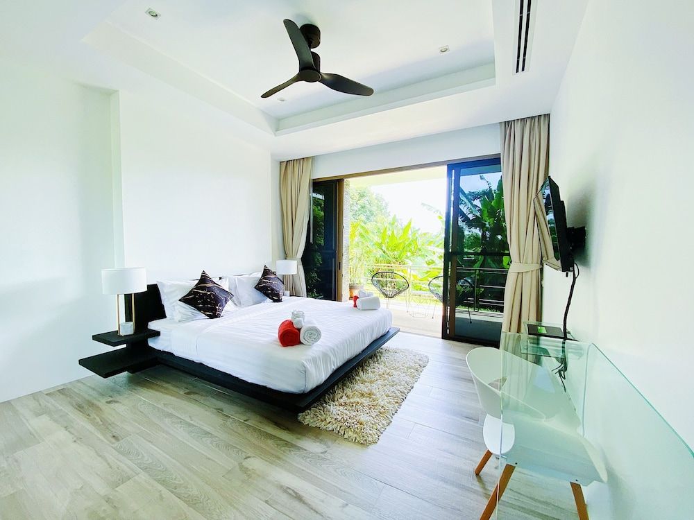 undefined "seaview Hilltop Wow 2br 250sqm Pool Villa Naithon Beach" 9