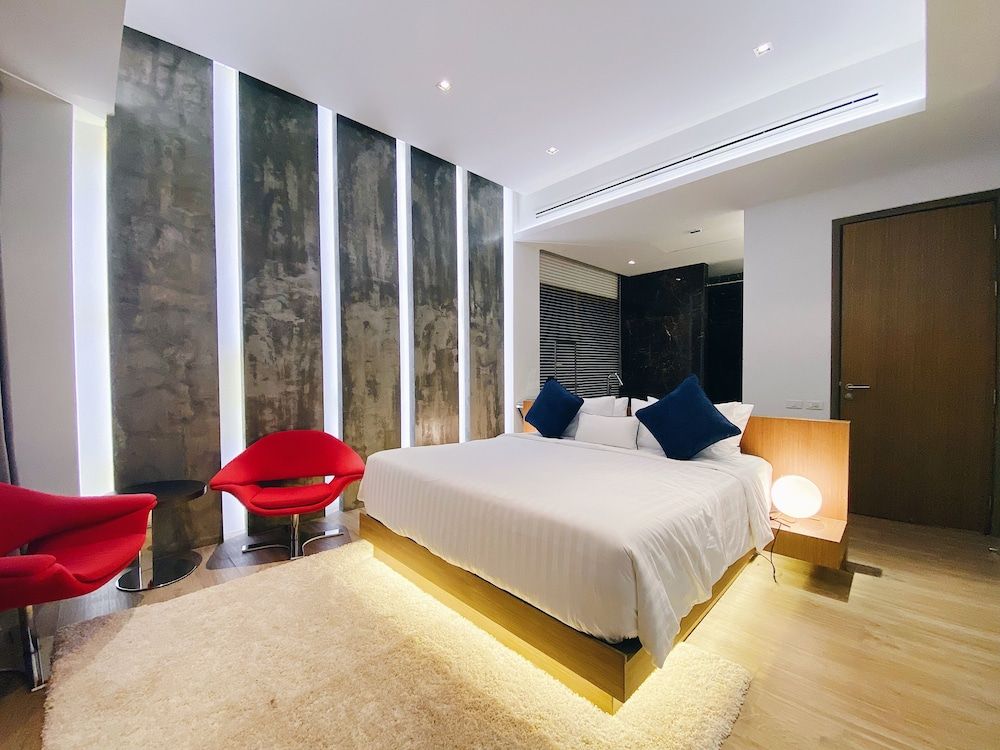 undefined "designer Panoramic Seaview 2br Pool Villa Naithon Beach" 8