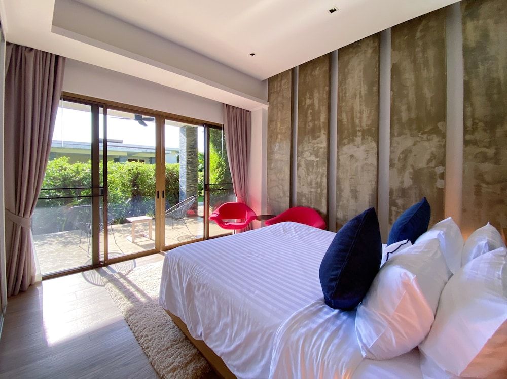 undefined "designer Panoramic Seaview 2br Pool Villa Naithon Beach" 10