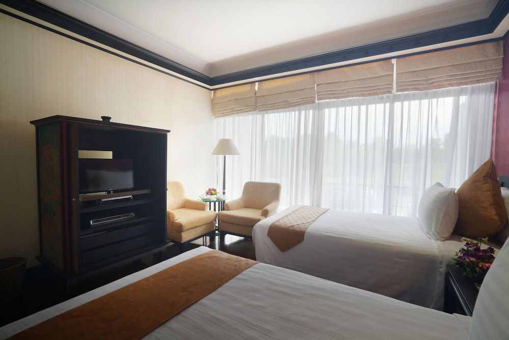 undefined Blue Canyon Country Club 10