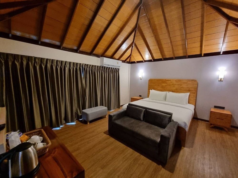 Ruknam Resort Maldives Water Park View Zone A 5