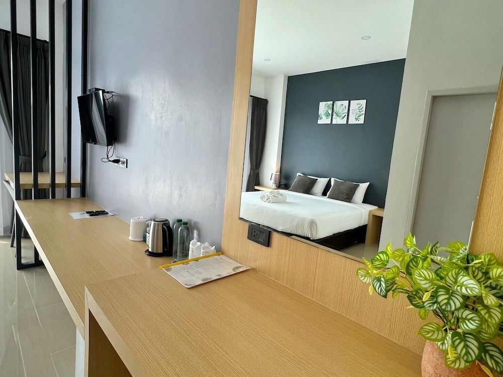 Blue Moon Boutique Resort Deluxe Double or Twin Room 4