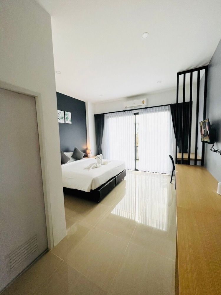 Blue Moon Boutique Resort Deluxe Double or Twin Room 2