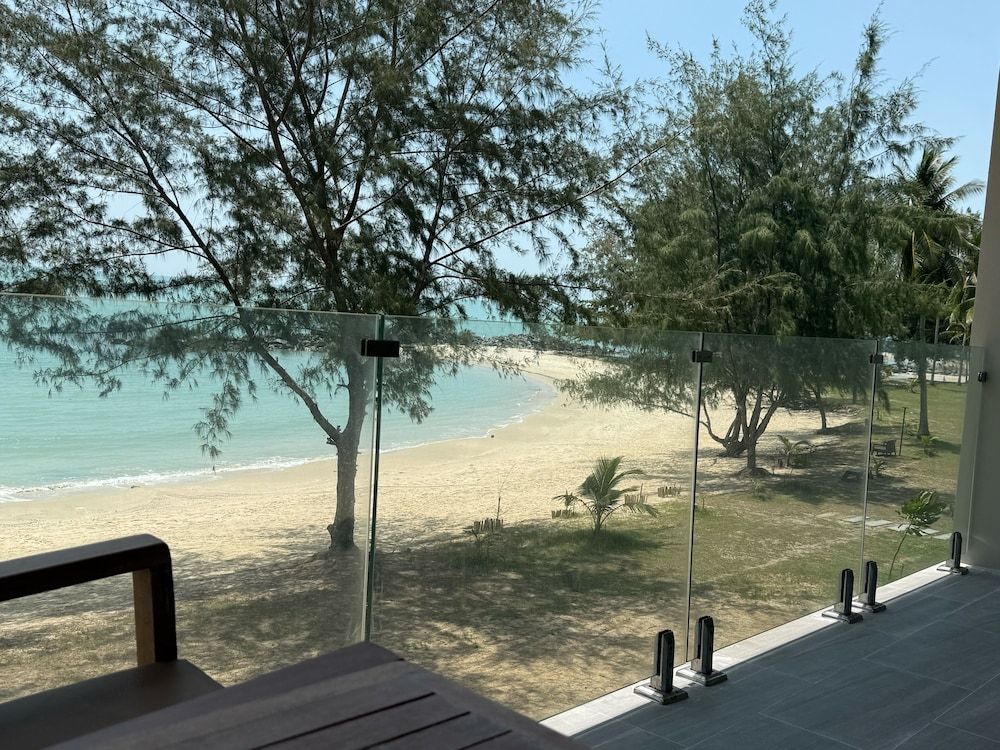 Sichon Hideaway Deluxe Double Room 3