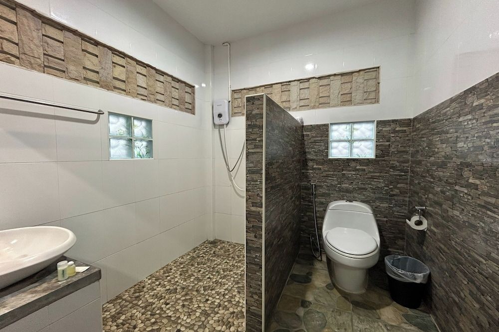 Tann Anda Resort Family Room with Kitchenette 5