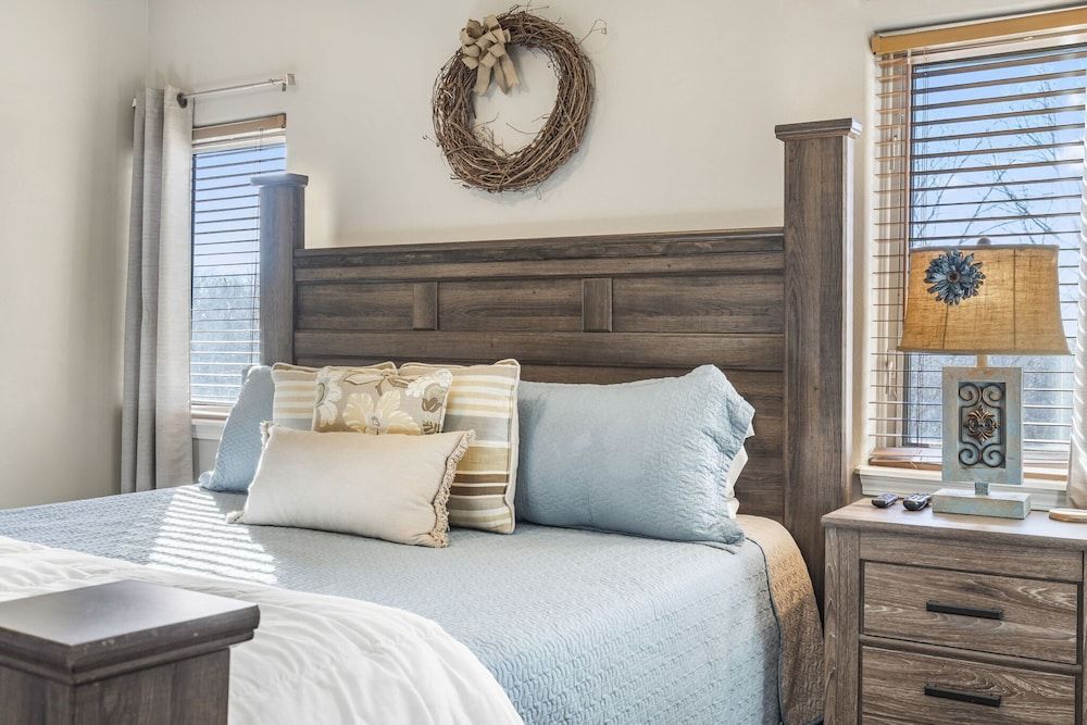 Condo, Multiple Beds, Patio, Mountain View (Oak Lane Escape)