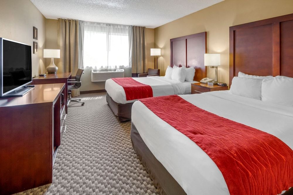 Standard Room, 2 Queen Beds, Non Smoking