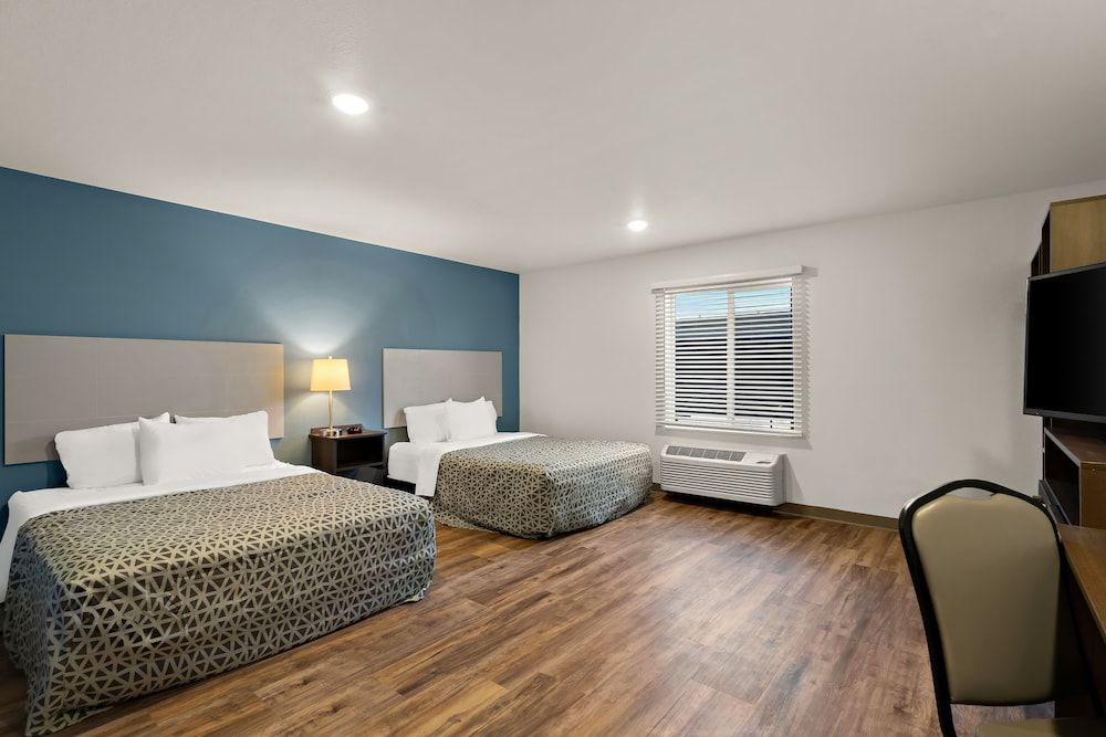 Suite, 2 Queen Beds, Accessible, Non Smoking