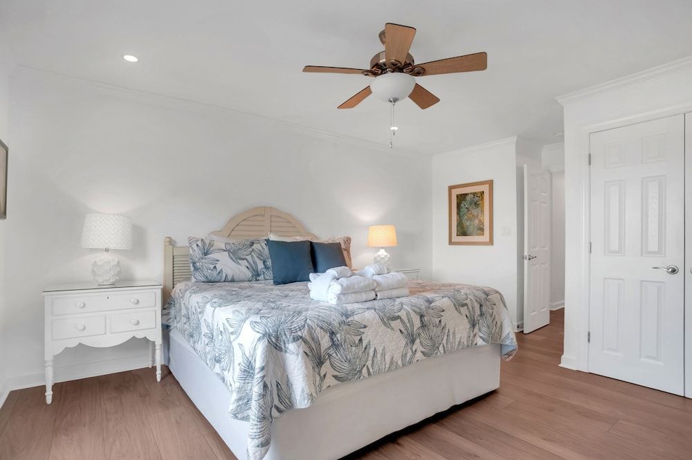 Villa, 1 King Bed, Kitchen (947 Cutter Court)