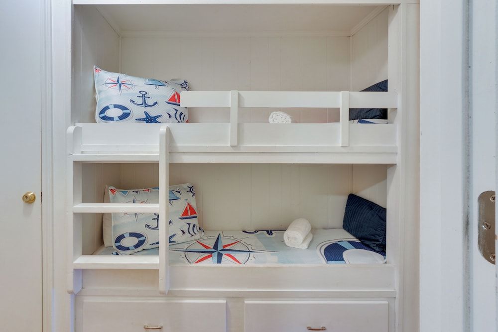 Apartment (1 Bedroom)
