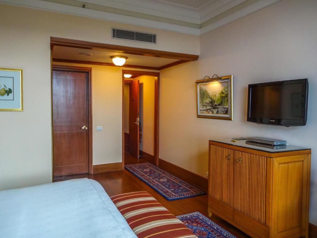 Deluxe Room, Garden View