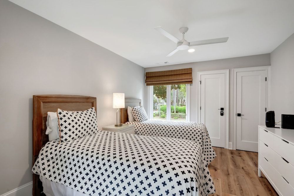 Villa, Multiple Beds, Kitchen (10 Turtle Lane)