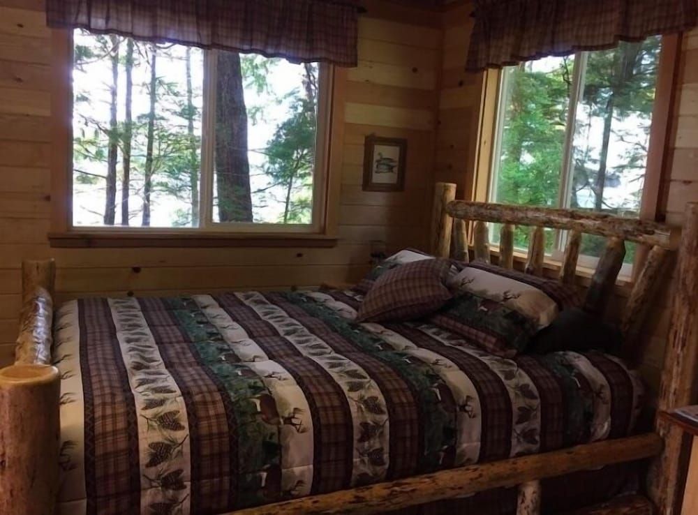 Standard Cabin