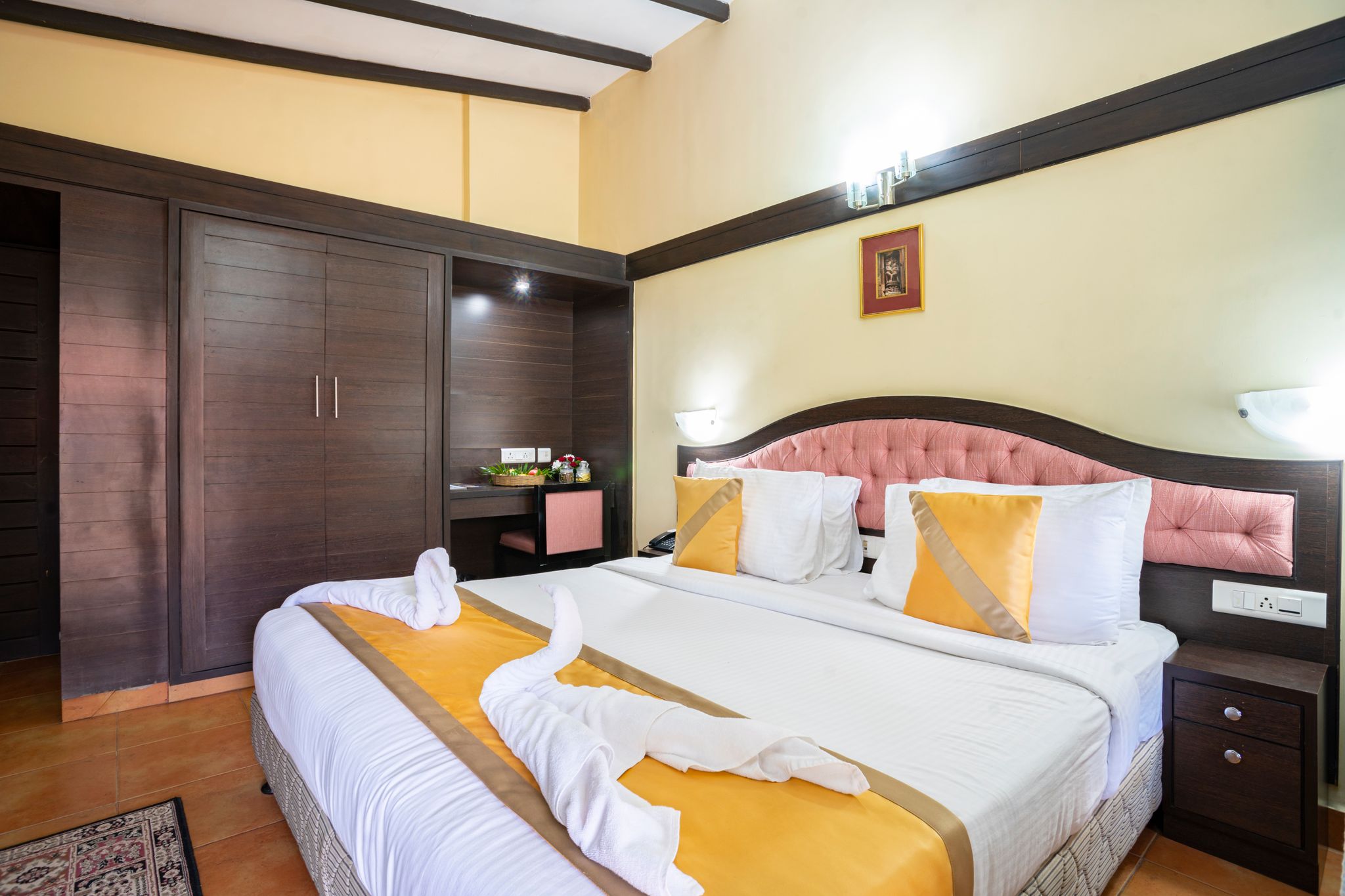 Royal Deluxe With Valley View Without Balcony