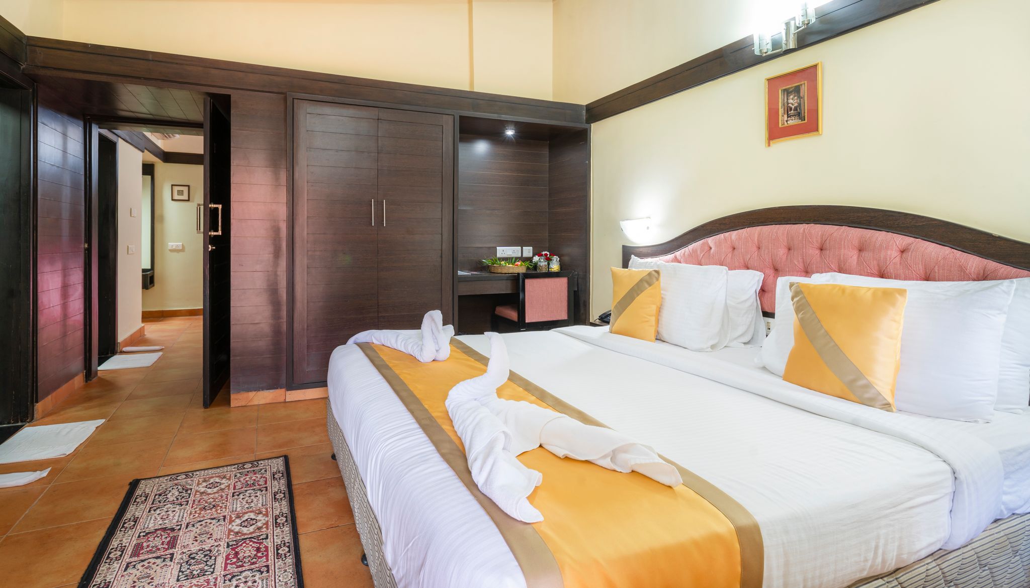 Royal Deluxe With Valley View Without Balcony