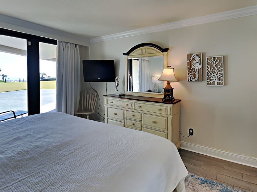 Condo, Multiple Beds, Kitchen, Ocean View (#201 - No Pets Allowed)