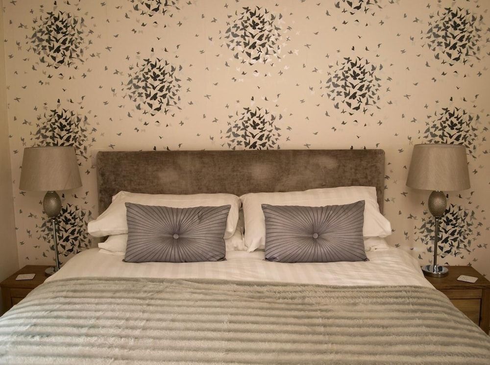 The Nag's Head Inn Double En-suite Room 3