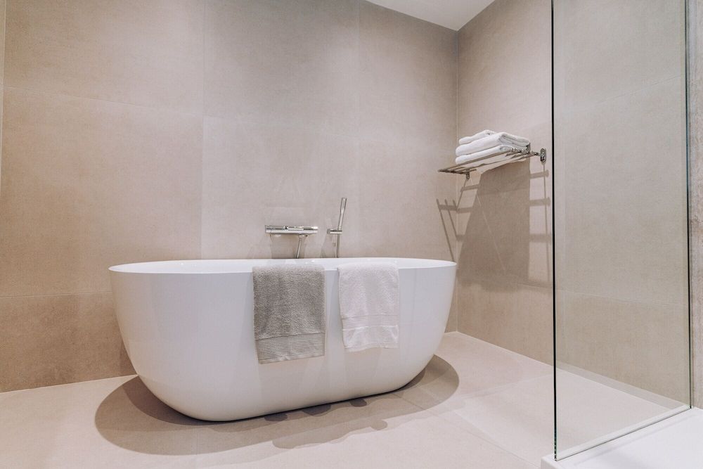 Edenmore Golf and Country Club Deluxe Double Room, Accessible, Ensuite 11