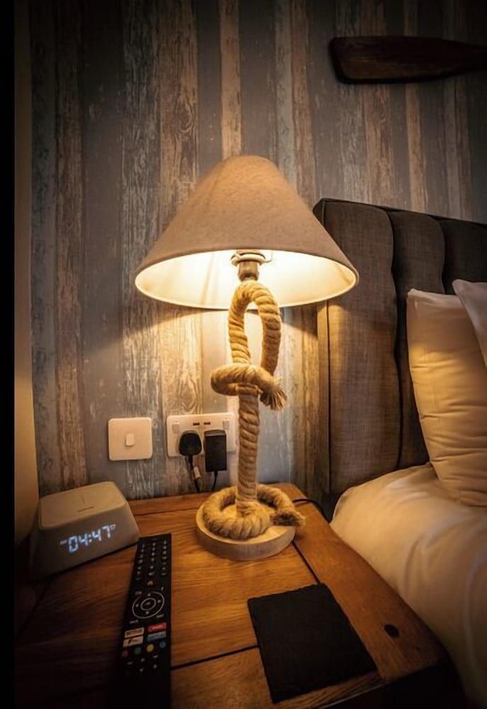 The Ring Pub Bed and Breakfast Double or Twin Room (Bae Treardurr) 5