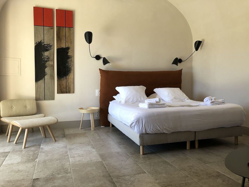 Quadruple Room (6)