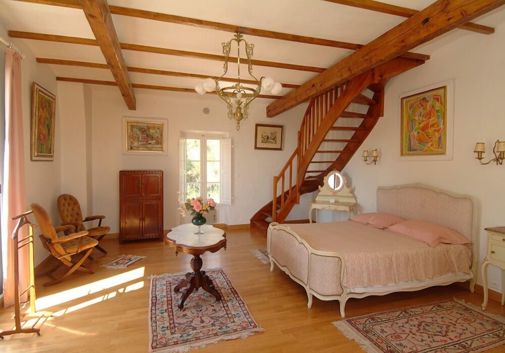Room (Romantique)
