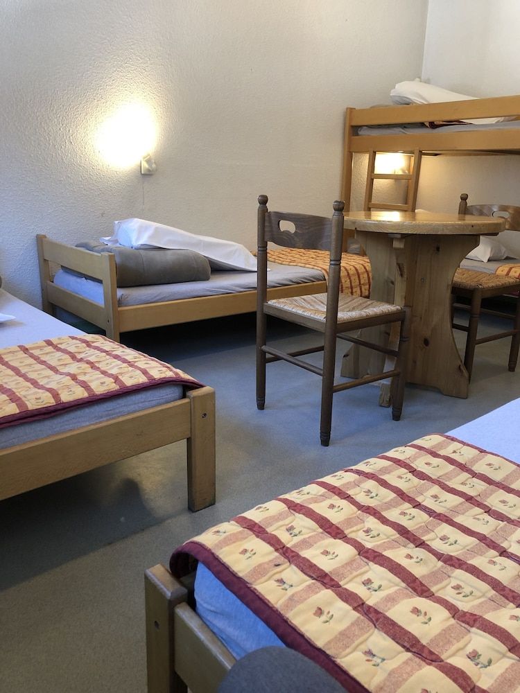 Shared Dormitory, Mixed Dorm, Shared Bathroom
