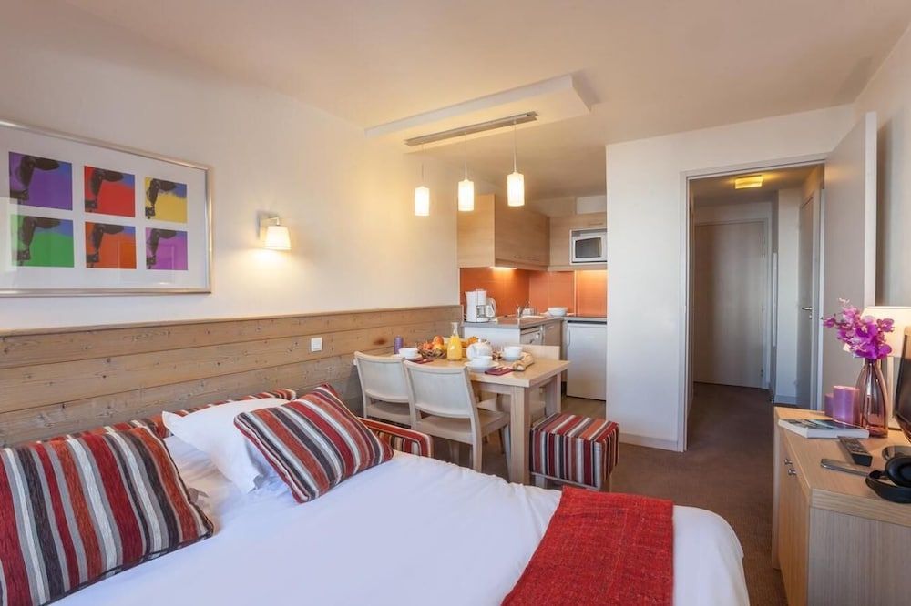Apartment, Ensuite, Mountain View (Appartement Vue Montagne)
