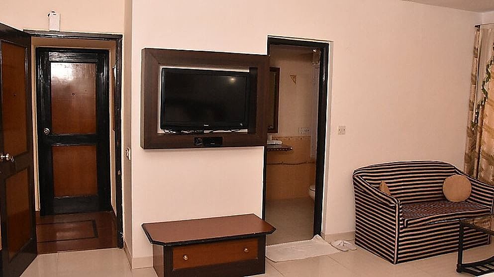 Hotel Asia The Dawn Shimla Deluxe Room 13