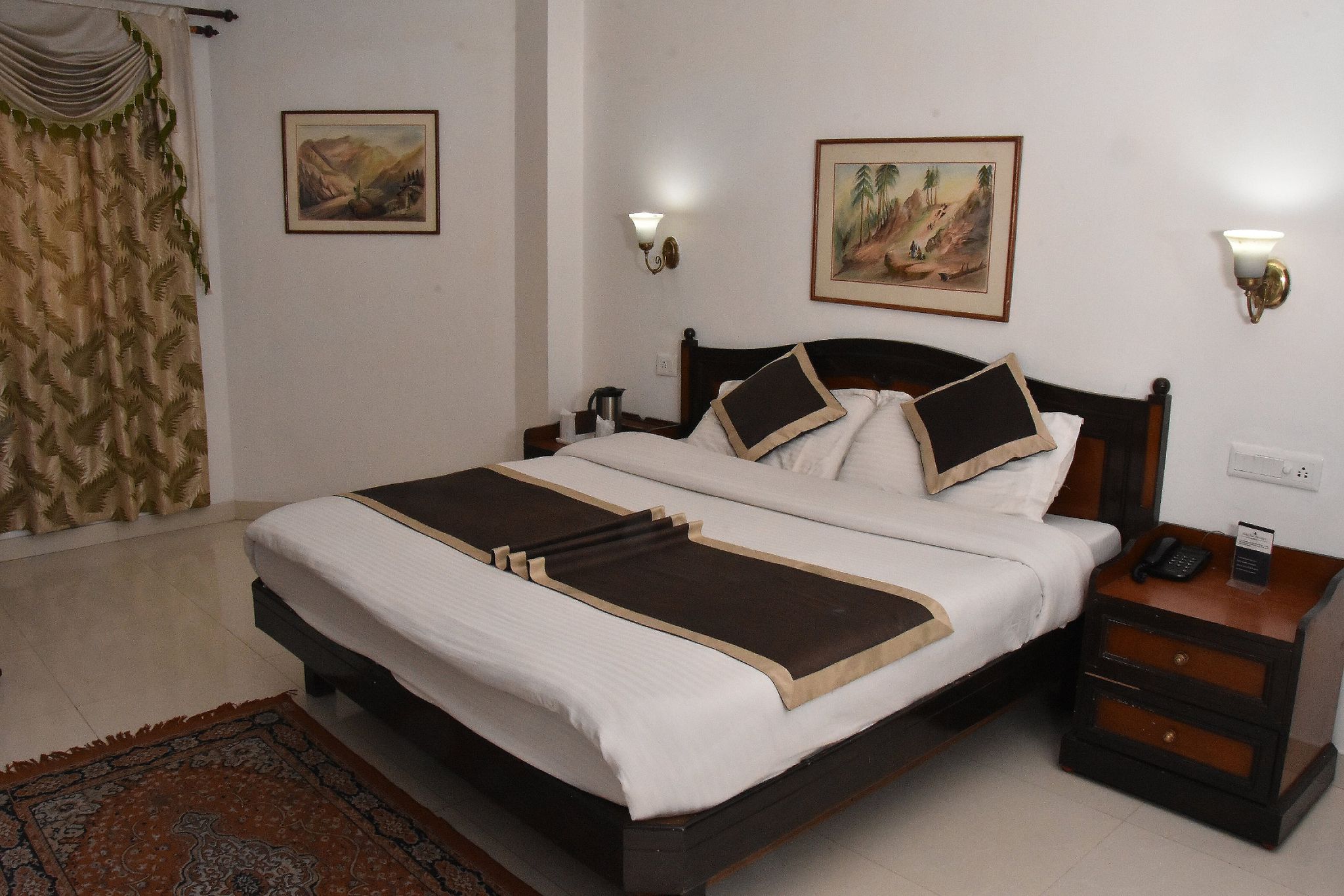 Hotel Asia The Dawn Shimla Deluxe Room 3